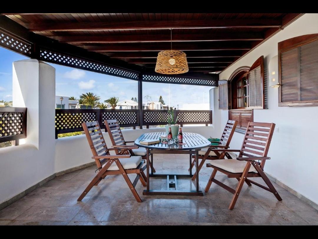 Villa Helen Playa Blanca  Exterior photo